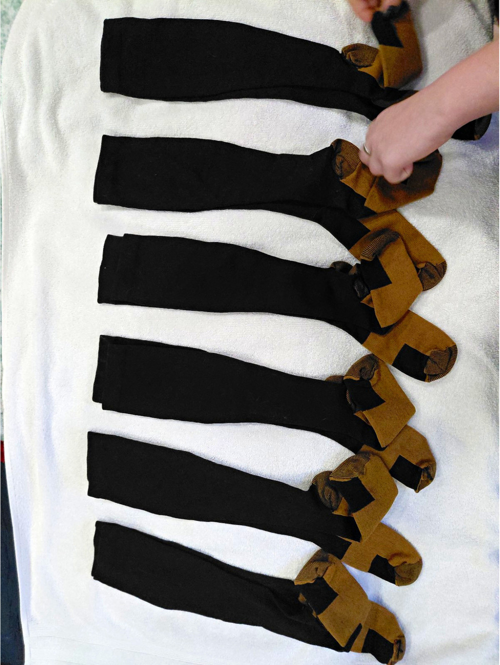 Women’s Knee High Colorblock compression  Socks Black/Brown  6 Pairs  S